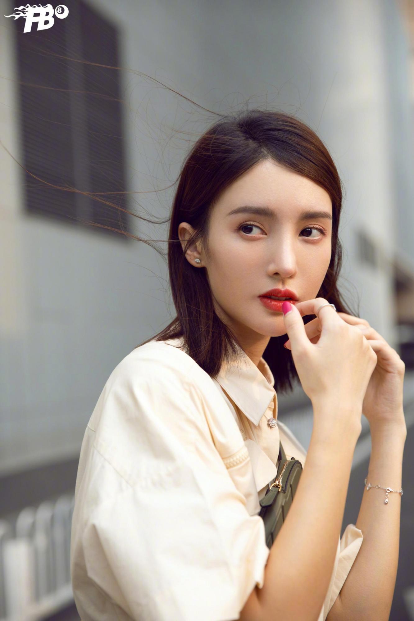 中国版《绯闻女孩》已定金晨和李一桐?想火很悬啊