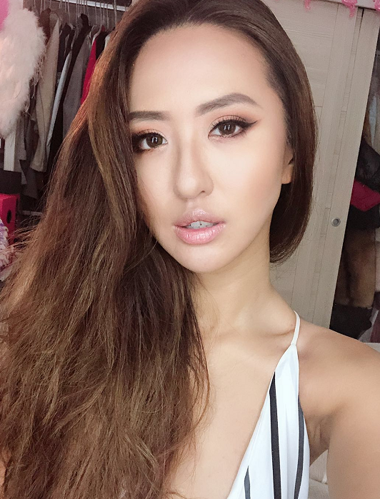 台湾女星林嘉凌大骂记者,却因骂人圈粉无数,网友:支持蔷姐!