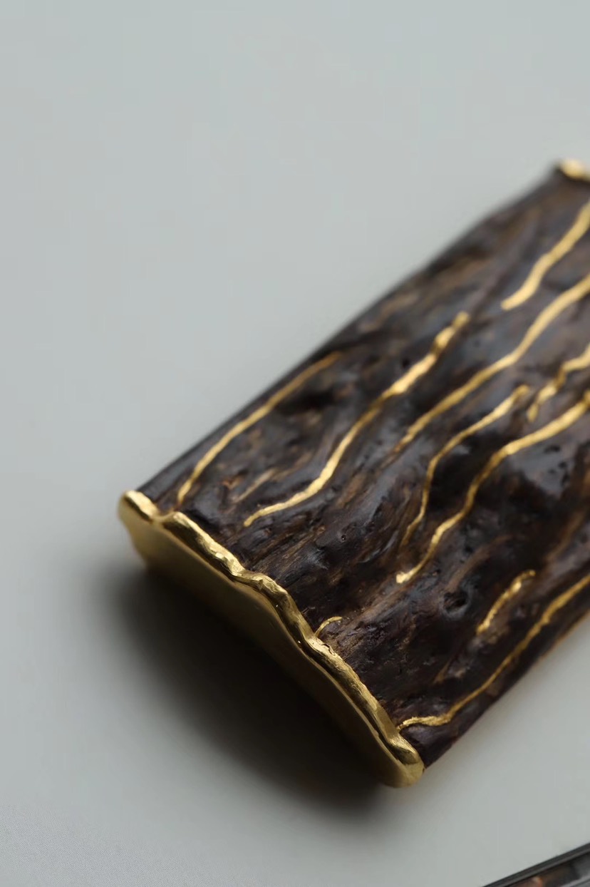 惠安随形沉香包金挂坠,瘤疤结香,24k纯金镶嵌