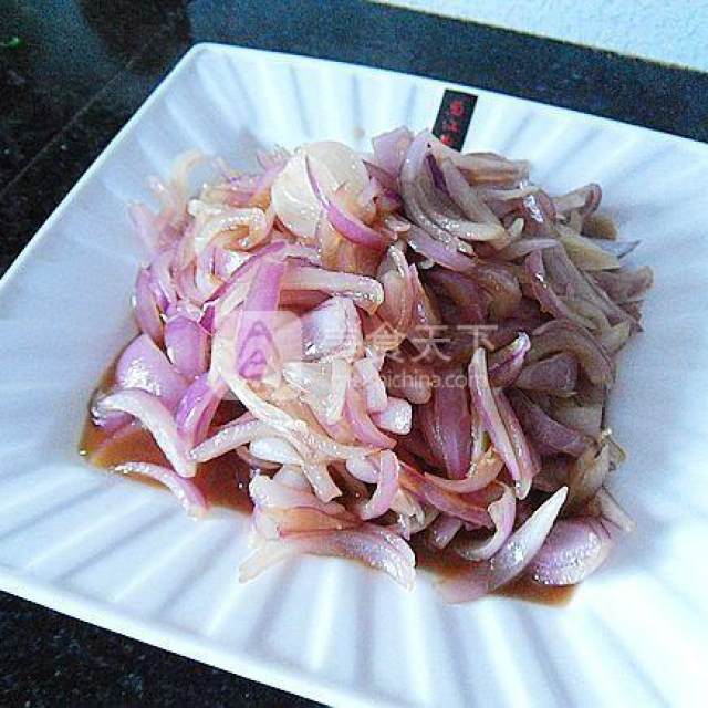 素炒洋葱丝,清甜营养下饭,十分钟就上桌