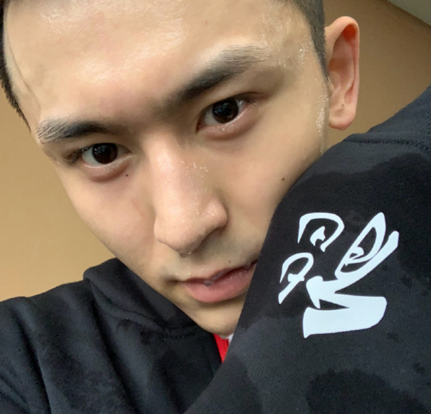 张哲瀚发800字长文感谢于正,知遇之恩难忘,粉丝表示:未来可期