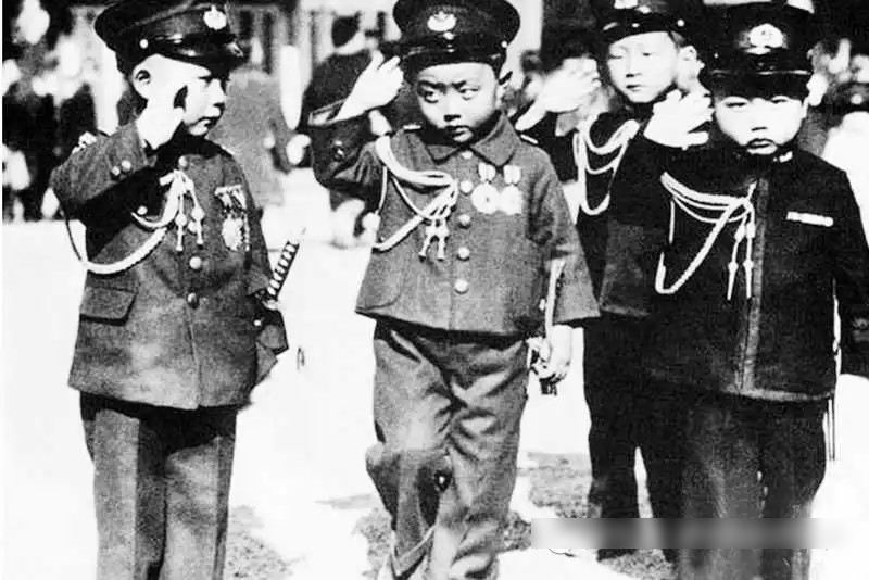 "一亿玉碎"到底多恐怖?日本国内太疯狂了,还好因为它没实行