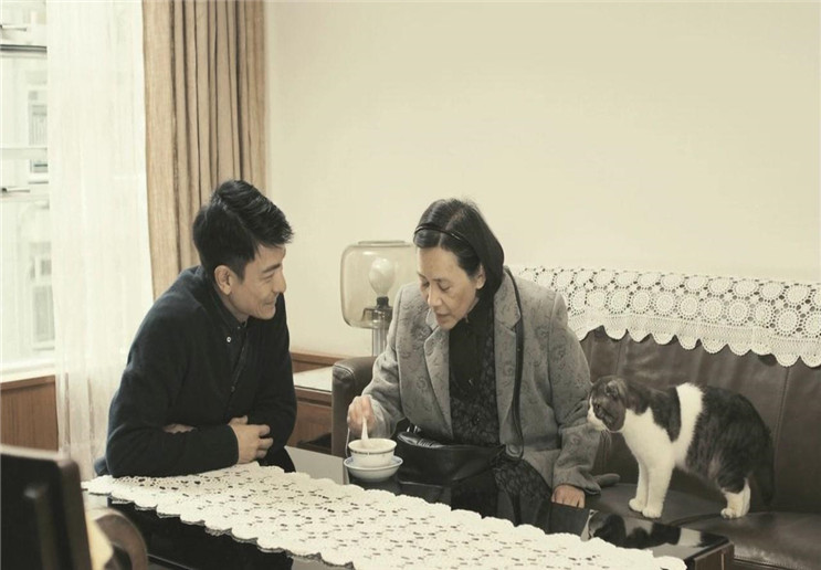 桃姐:浅析桃姐钟钟春桃的人物形象,在风中飘扬的春桃