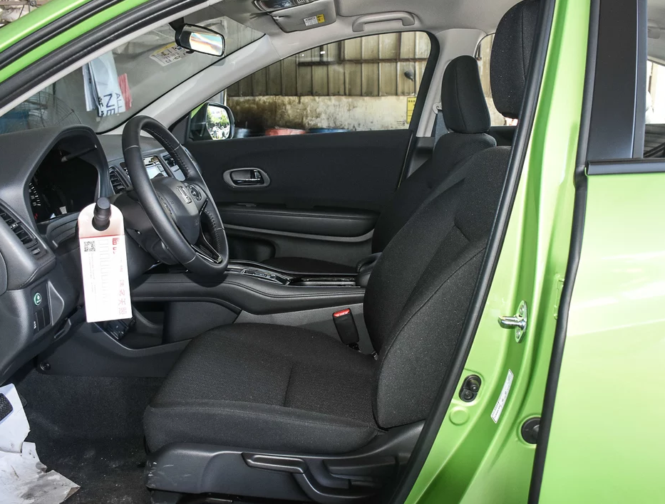 本田缤智2018款鉴赏,独特的设计,看起来有足够的灵活性