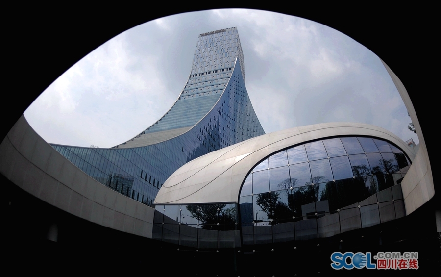 成都"中国一欧洲中心"吸引国内外企业考察进驻