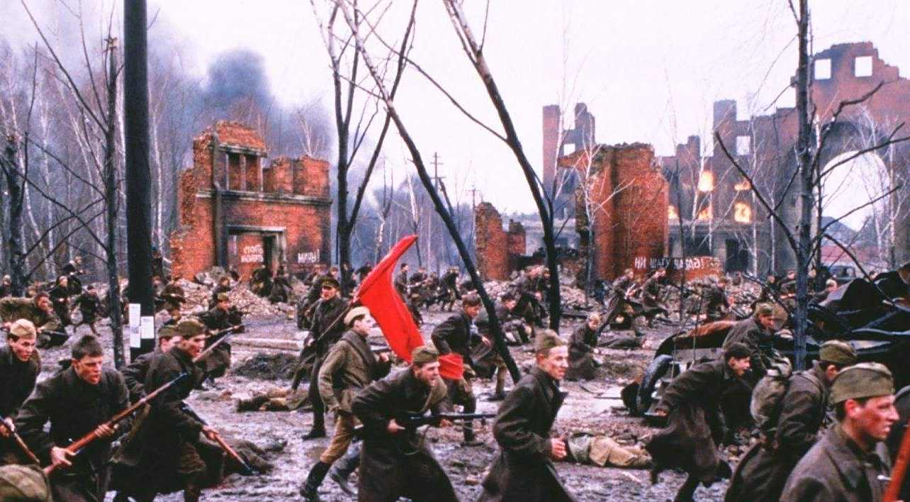 莫斯科保卫战,德国士兵没有棉衣被冻死,为何他们不抢苏联的?