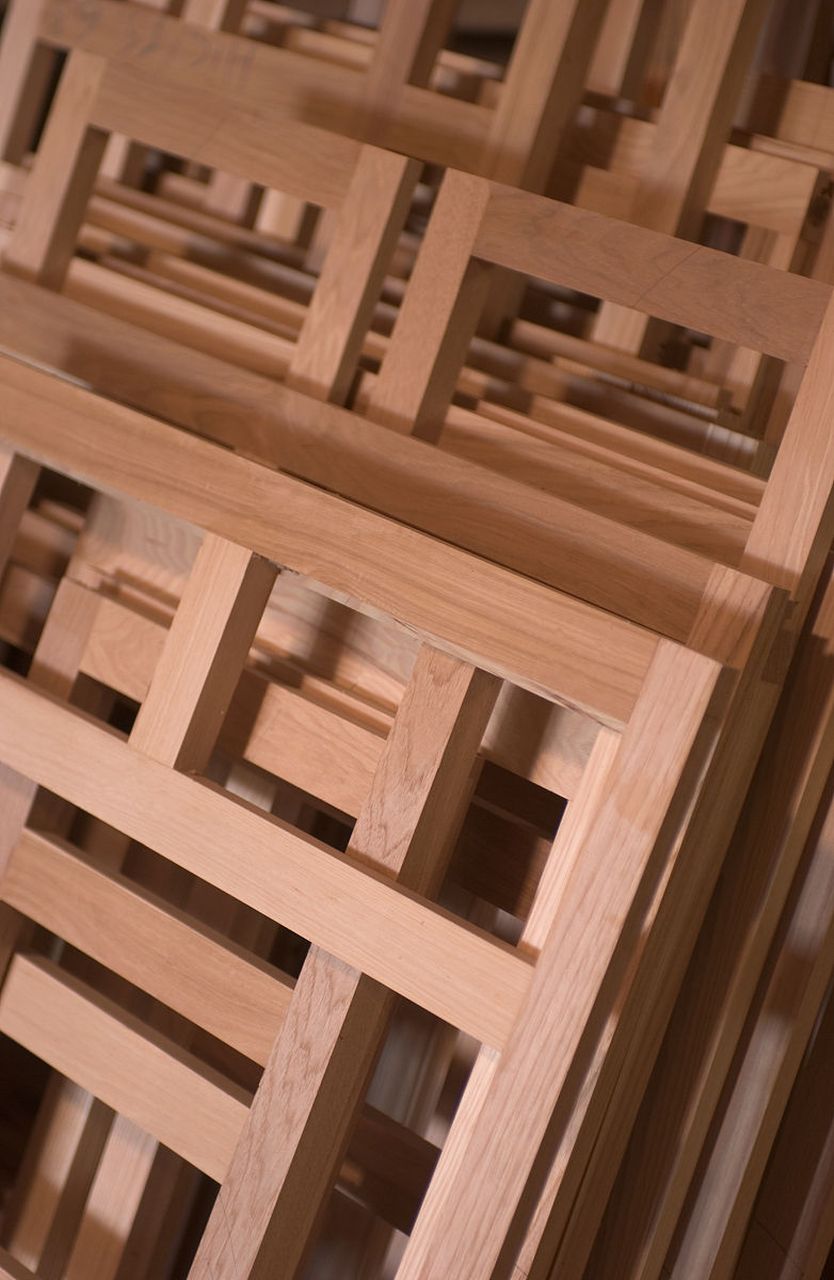 榫卯,是中国传统木结构建筑和家具的主要连接方式,它以其独特的力学美