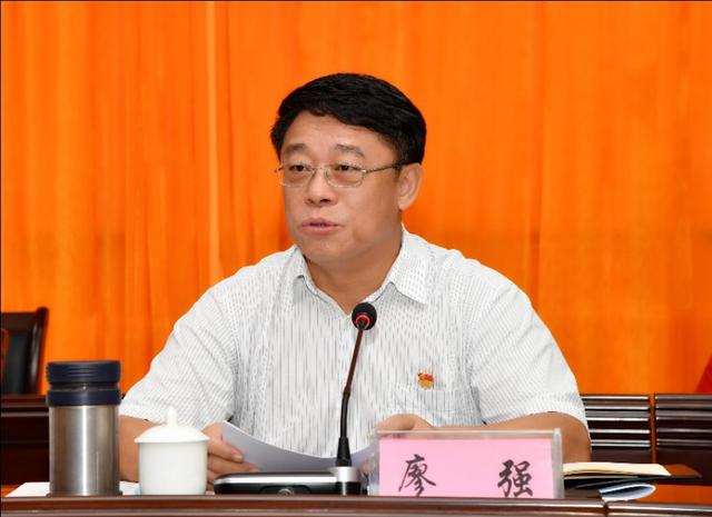 文昌市"不忘初心,牢记使命"主题教育动员大会召开