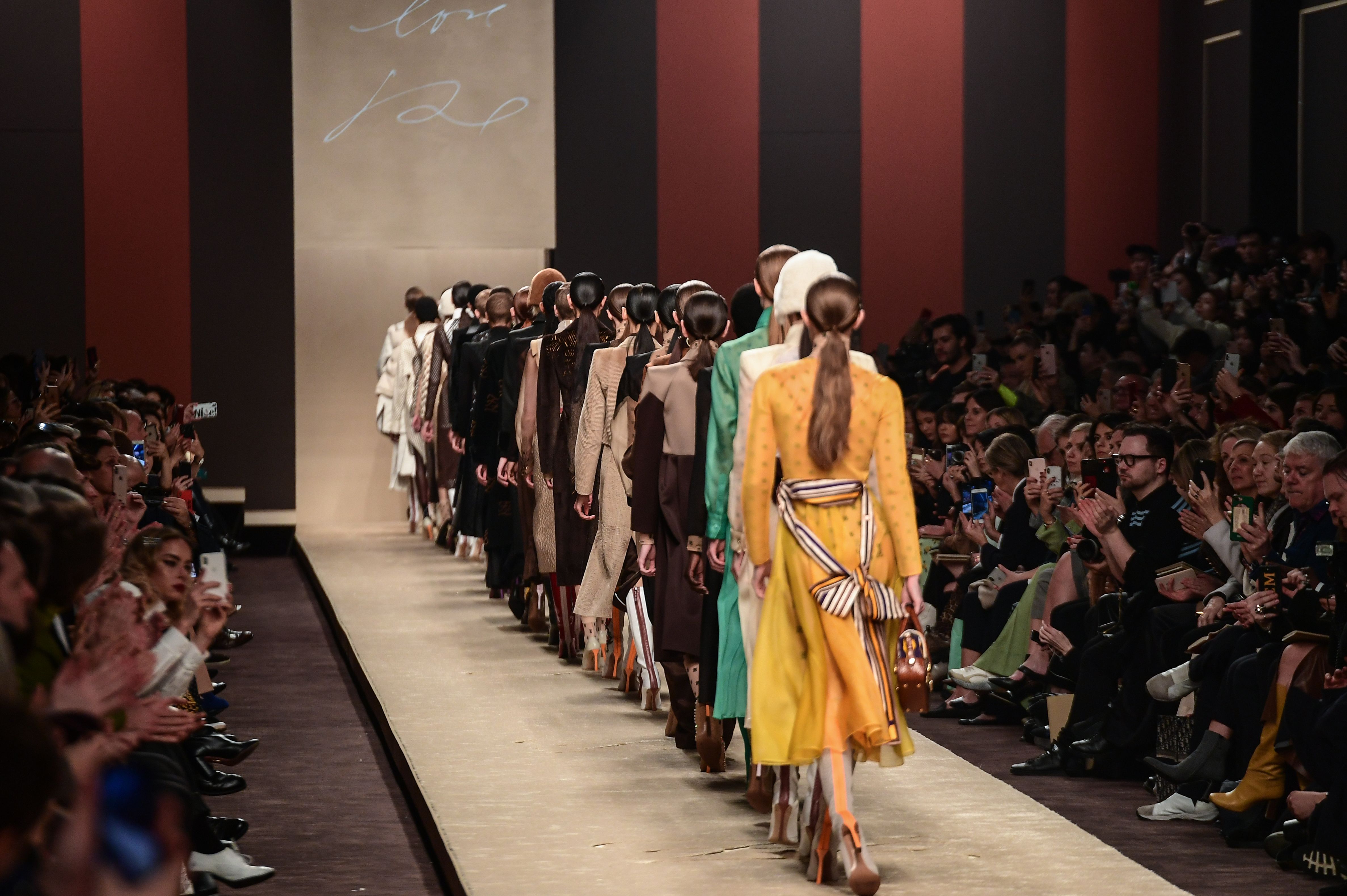 米兰时装周——芬迪品牌时装秀(2)