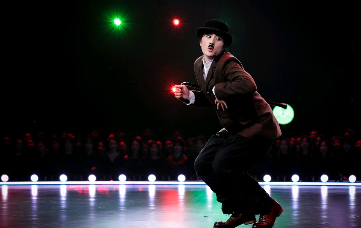 《舞蹈风暴》:双胞胎弟弟魏伸洲神模仿卓别林,能爆冷晋级吗?