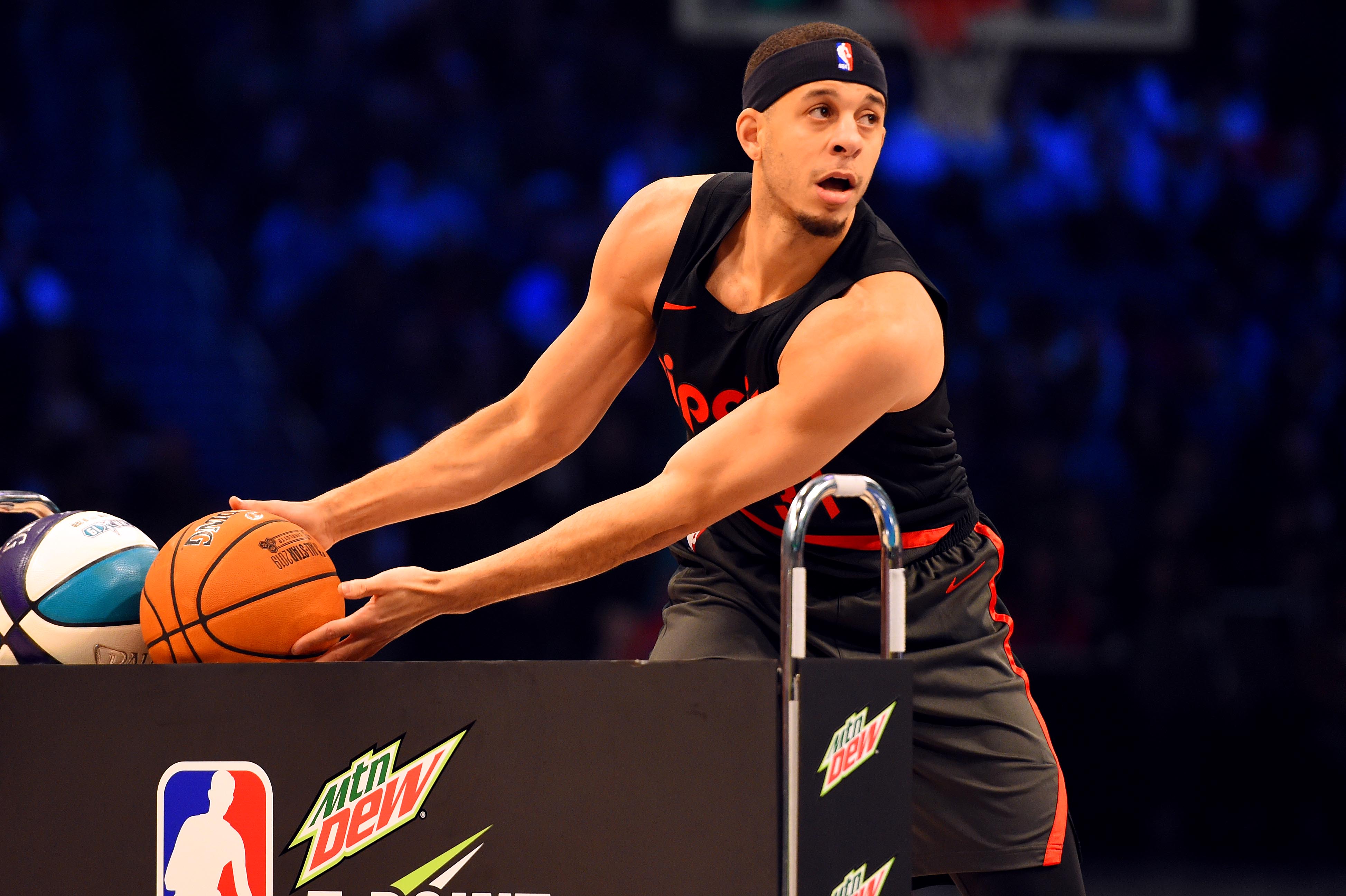 篮球——2019nba全明星:哈里斯捧得"三分王"