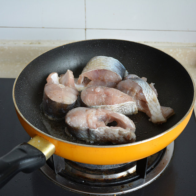 红烧青鱼块,鱼肉不腥还特鲜美,做法简单一看就会