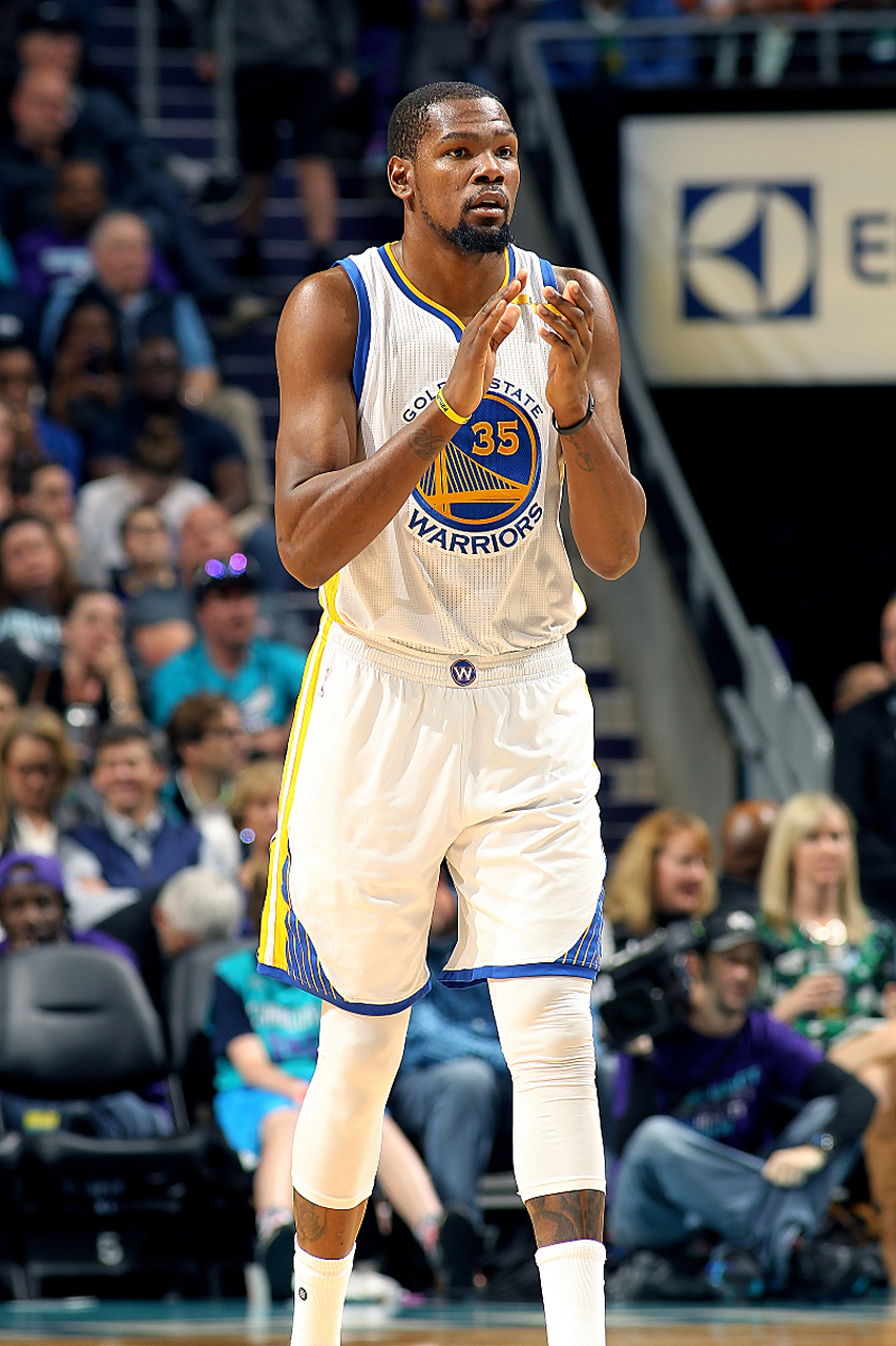 kevin durant(凯文·杜兰特)是一位伟大的篮球运动员,被誉为nba婪史