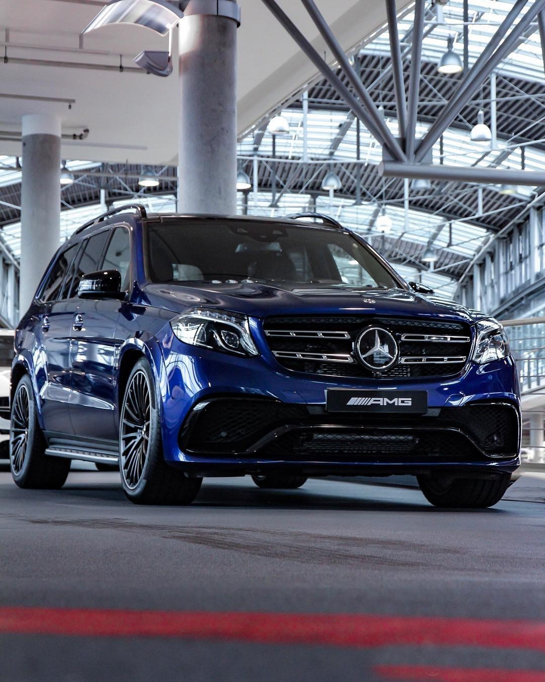 梅赛德斯amg gls63,豪华全尺寸的suv