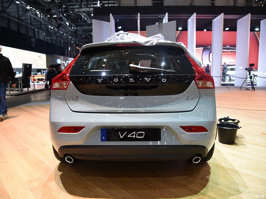 北欧个性化的两厢车,沃尔沃v40
