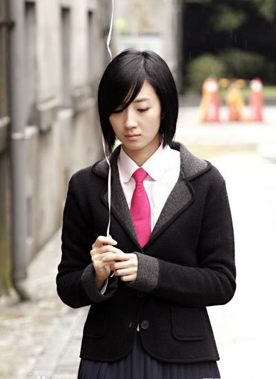 怕黑名单拖累,桂纶镁和戴立忍假分手半同居