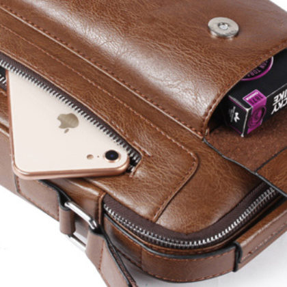 有一种气派:叫"总统包",大气体面,彰显男人魅力,最适70后