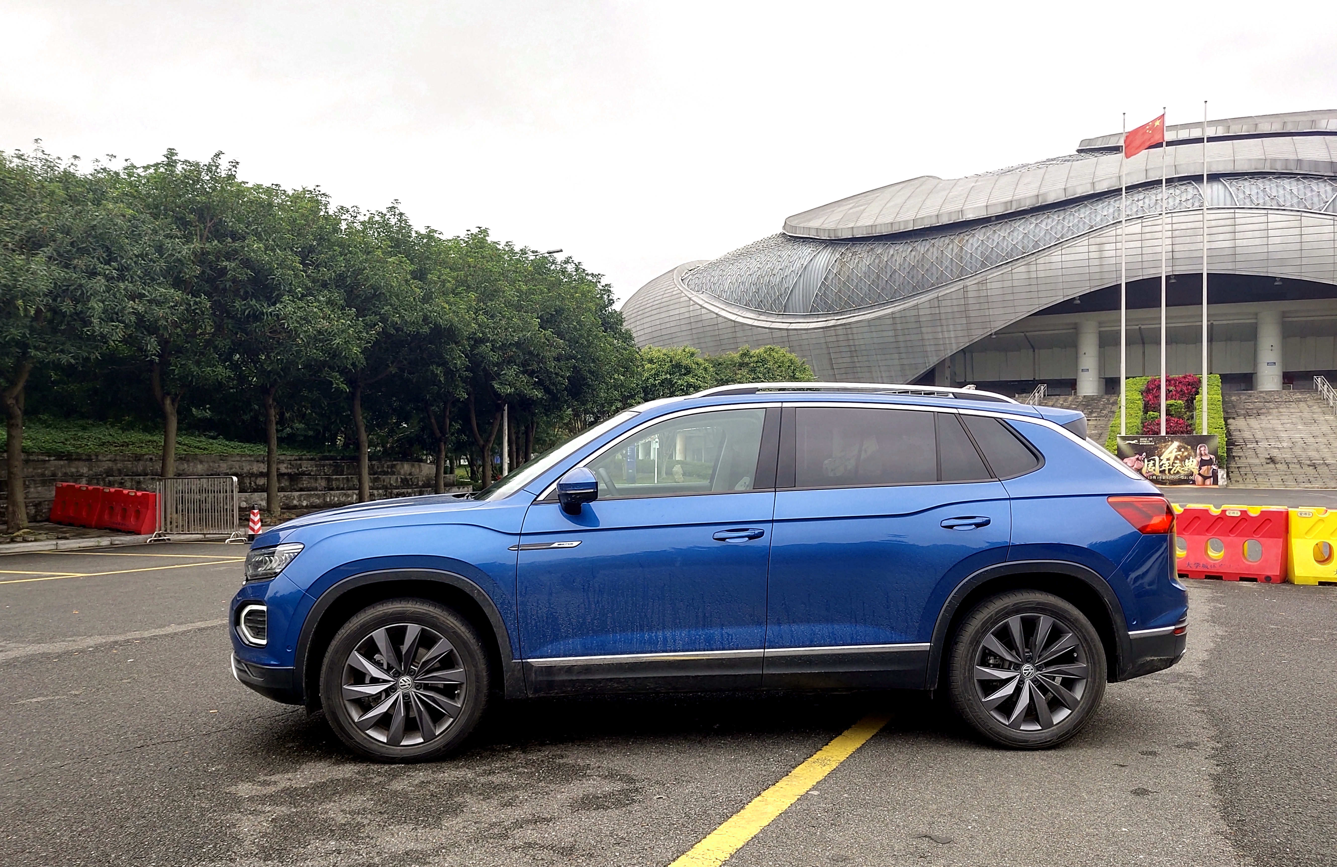 试驾一汽-大众探岳 中型suv市场的强力竞争者