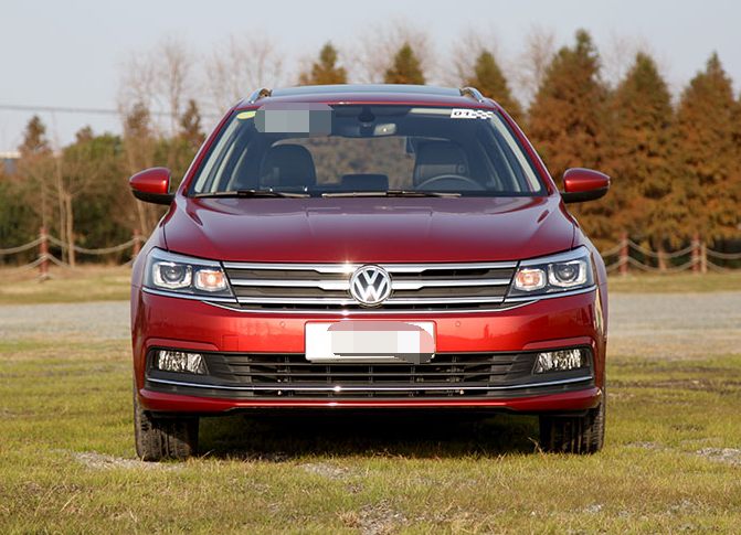 动感外形,帅气耐看,这款上汽大众朗行的组图,了解一下!