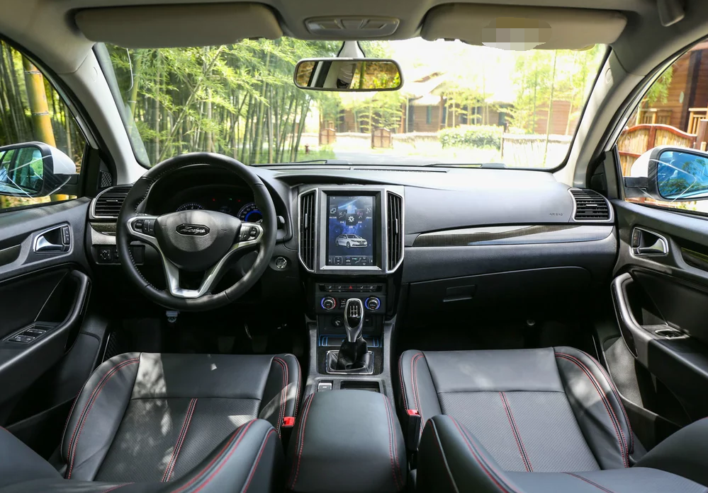 这款既时尚又大气的众泰z360,给人一种很舒服的感觉!