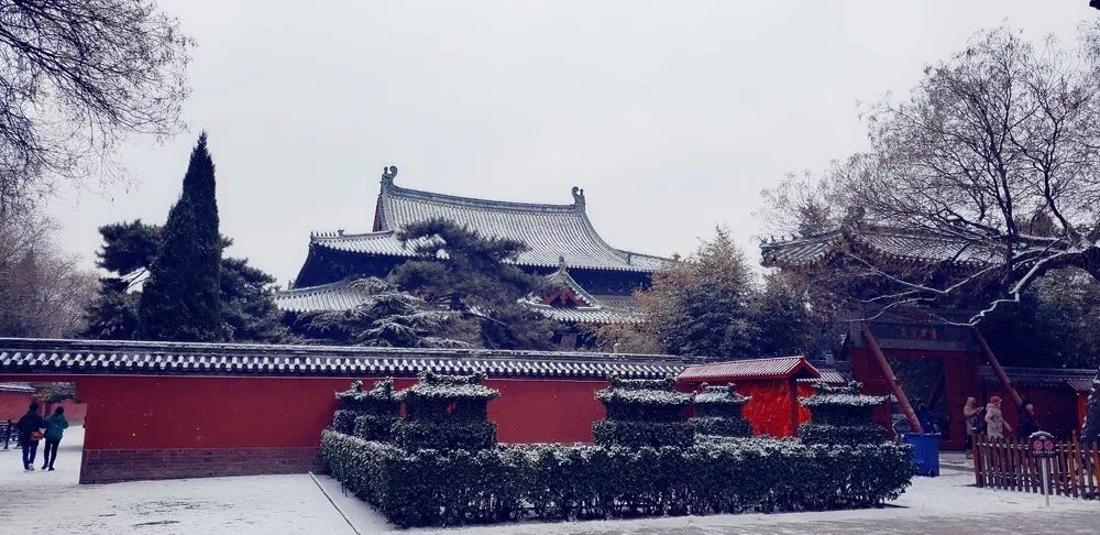 正定南门雪景图片