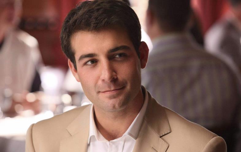 《叫我第一名》:该片改编自布莱德·科恩与丽莎·维索基合著的同名