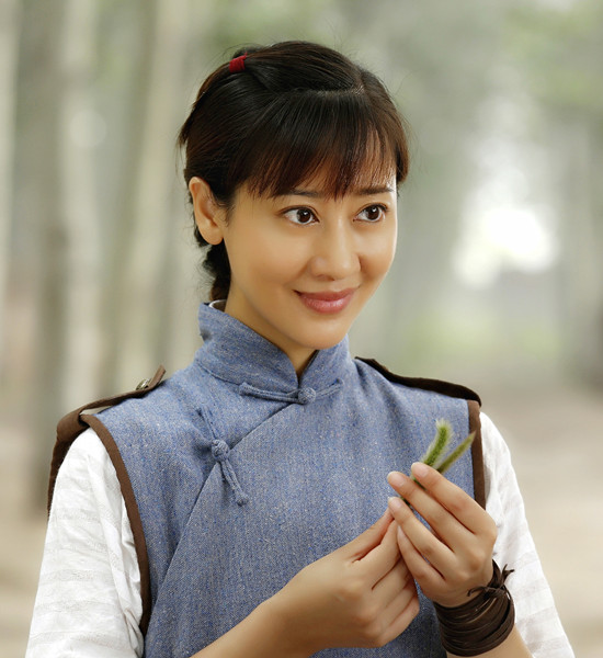 经常出演抗战剧的她,是个多才多艺的女星,获得很多粉丝喜爱