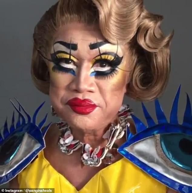 泰国变装皇后彻底改变了她73岁的父亲和92岁的祖母,场面可爱