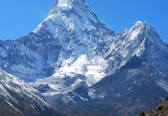 世界上最高大最雄伟的山脉——喜马拉雅山