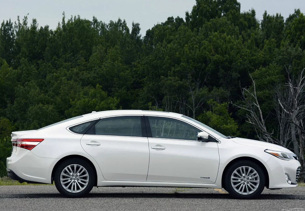 为大家品析一款avalonhybrid特别帅气