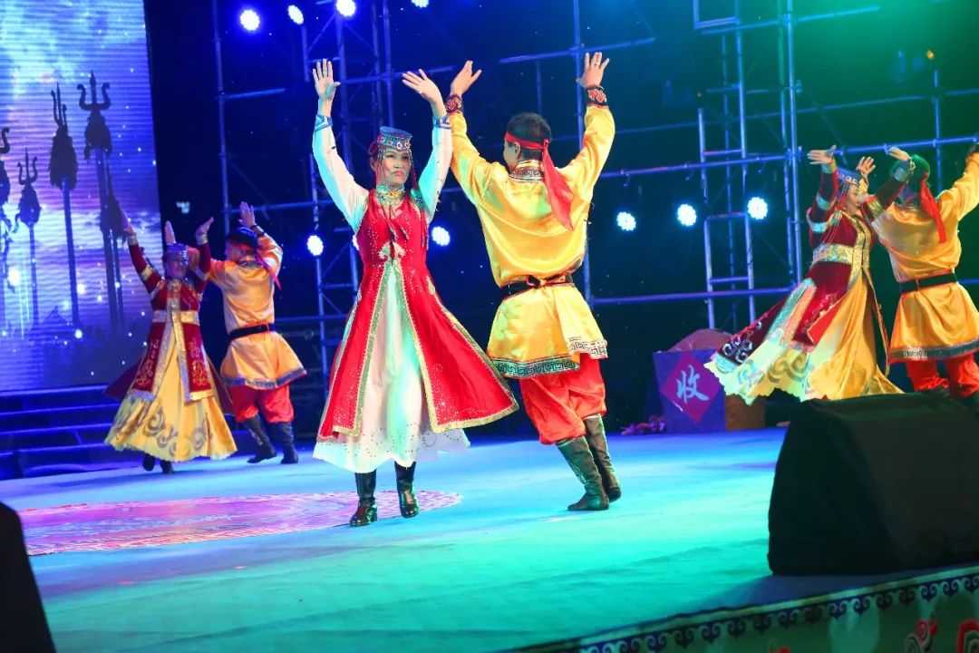 2018年鄂托克旗那达慕大会闭幕式暨颁奖晚会