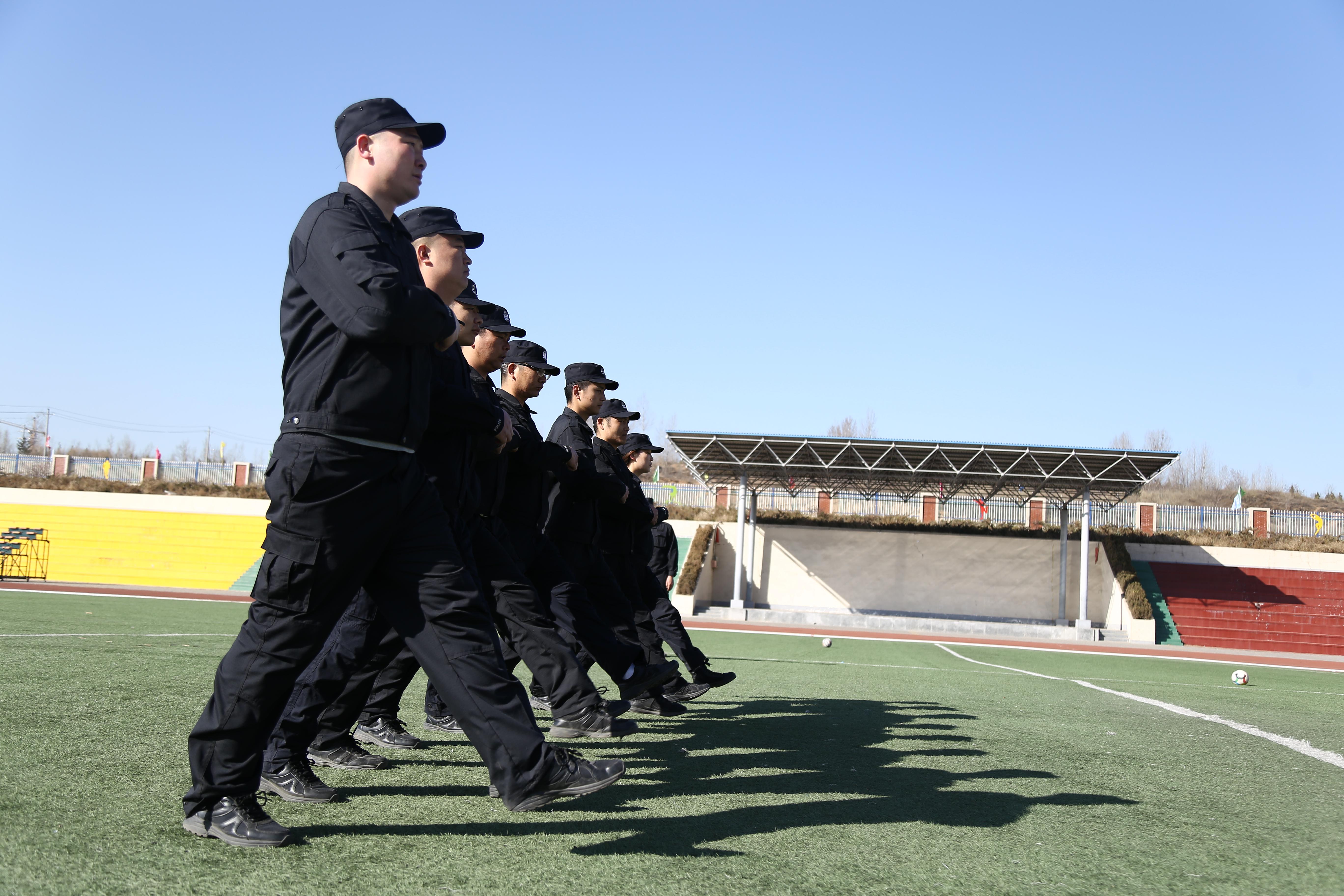 神木法院法警大队圆满完成2019"春训"任务