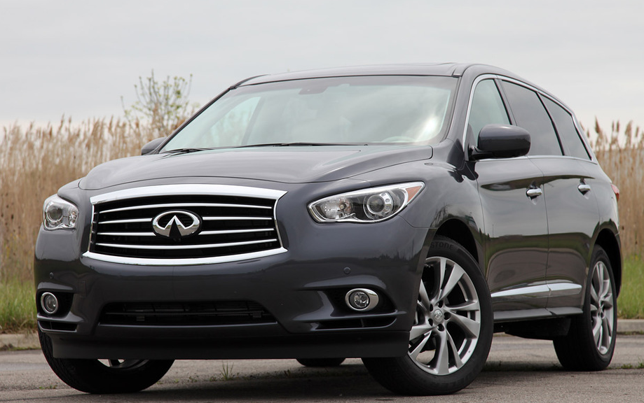 让人买了不后悔的英菲尼迪jx35,操控堪称完美,飞一般的感受