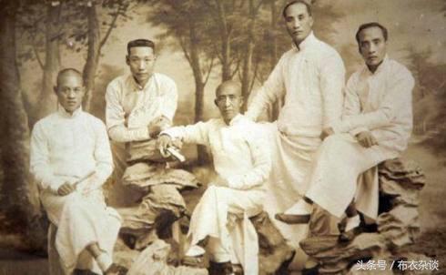 少林寺里最厉害的武僧,曾用一掌打败3人,立下生死状后一招制敌