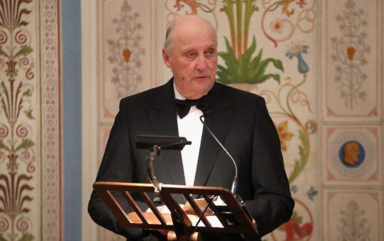 图中为列支敦士登君主汉斯·亚当二世,汉斯·亚当出生于瑞士,1989年