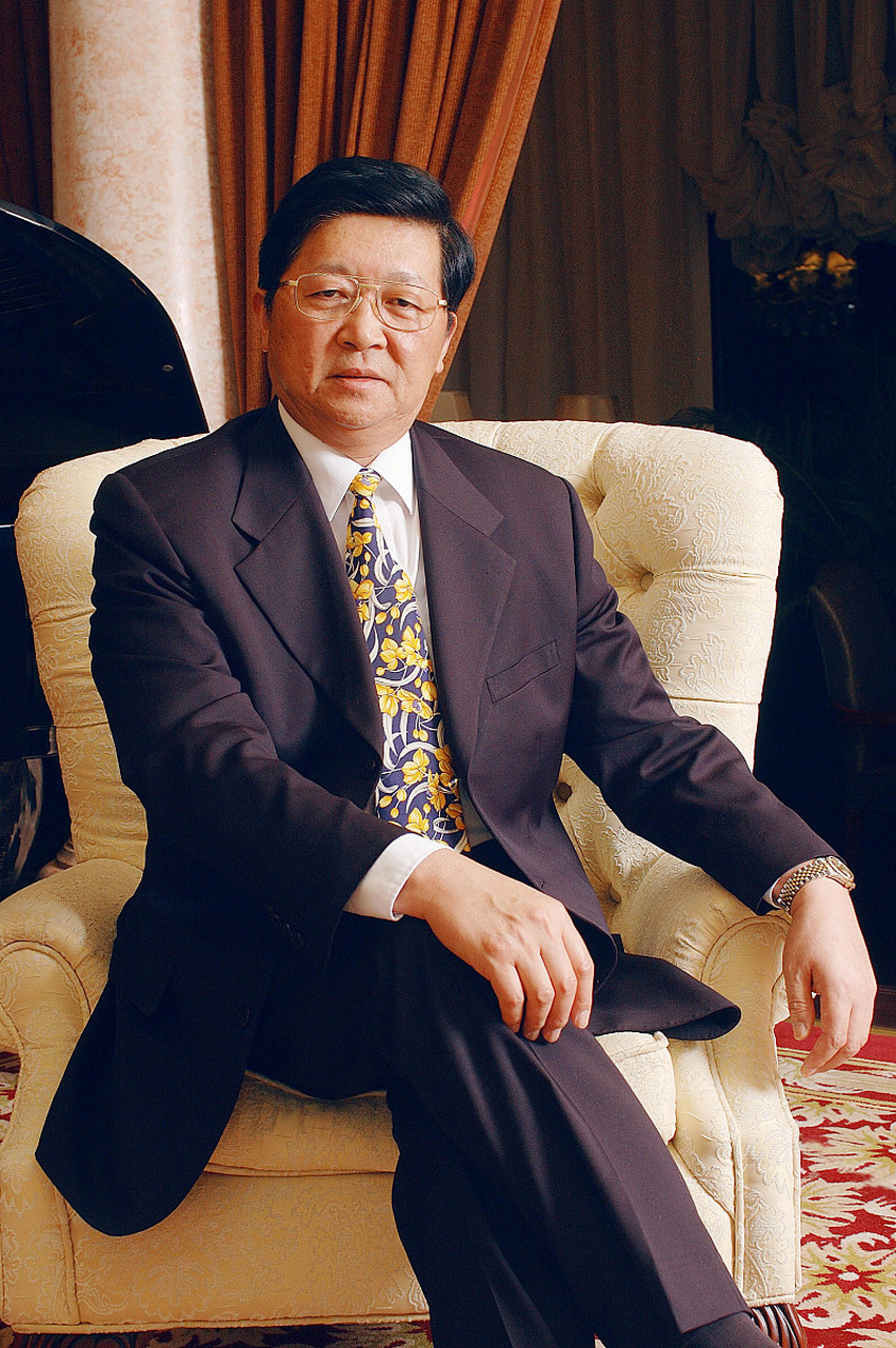 孟晓苏是中房集团原董事长!