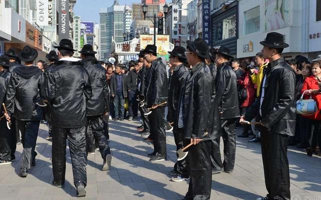 旧上海的斧头帮到底存不存在?老大是谁?