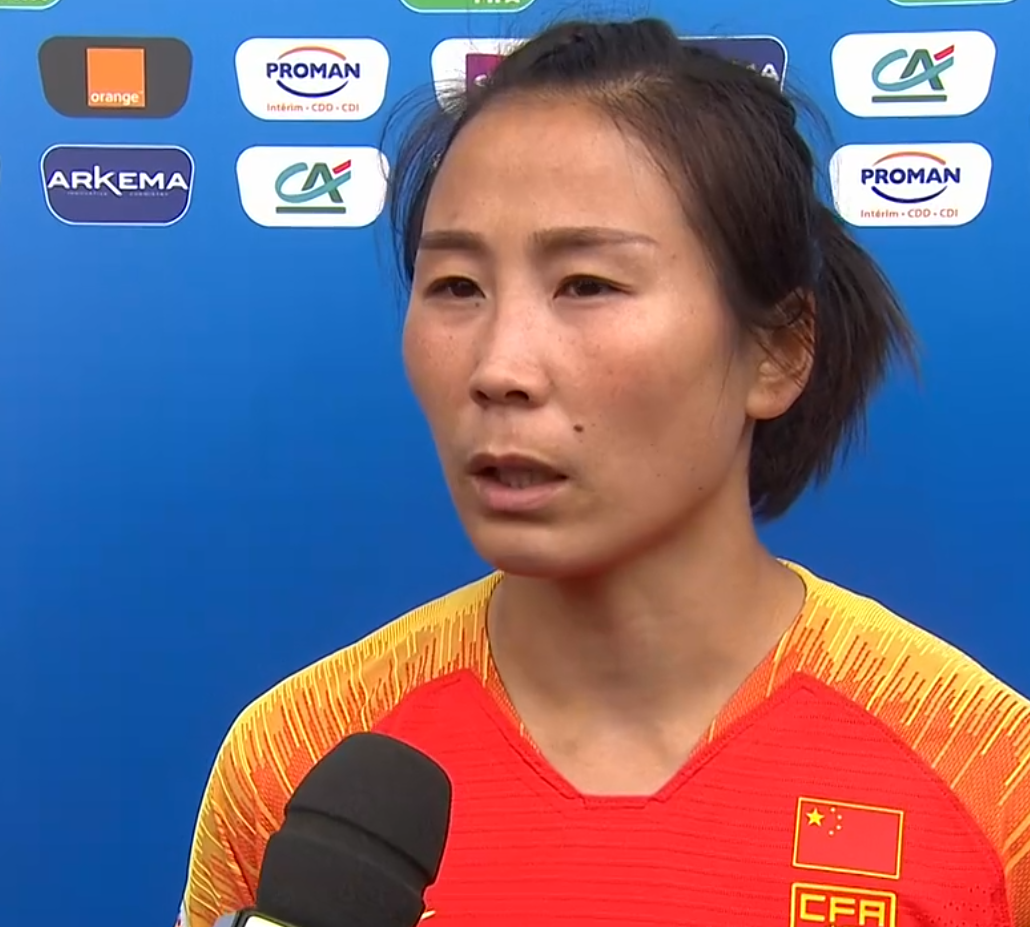 中国女足首战失利,错失2个机会的杨丽赛后采访,首先来这一句