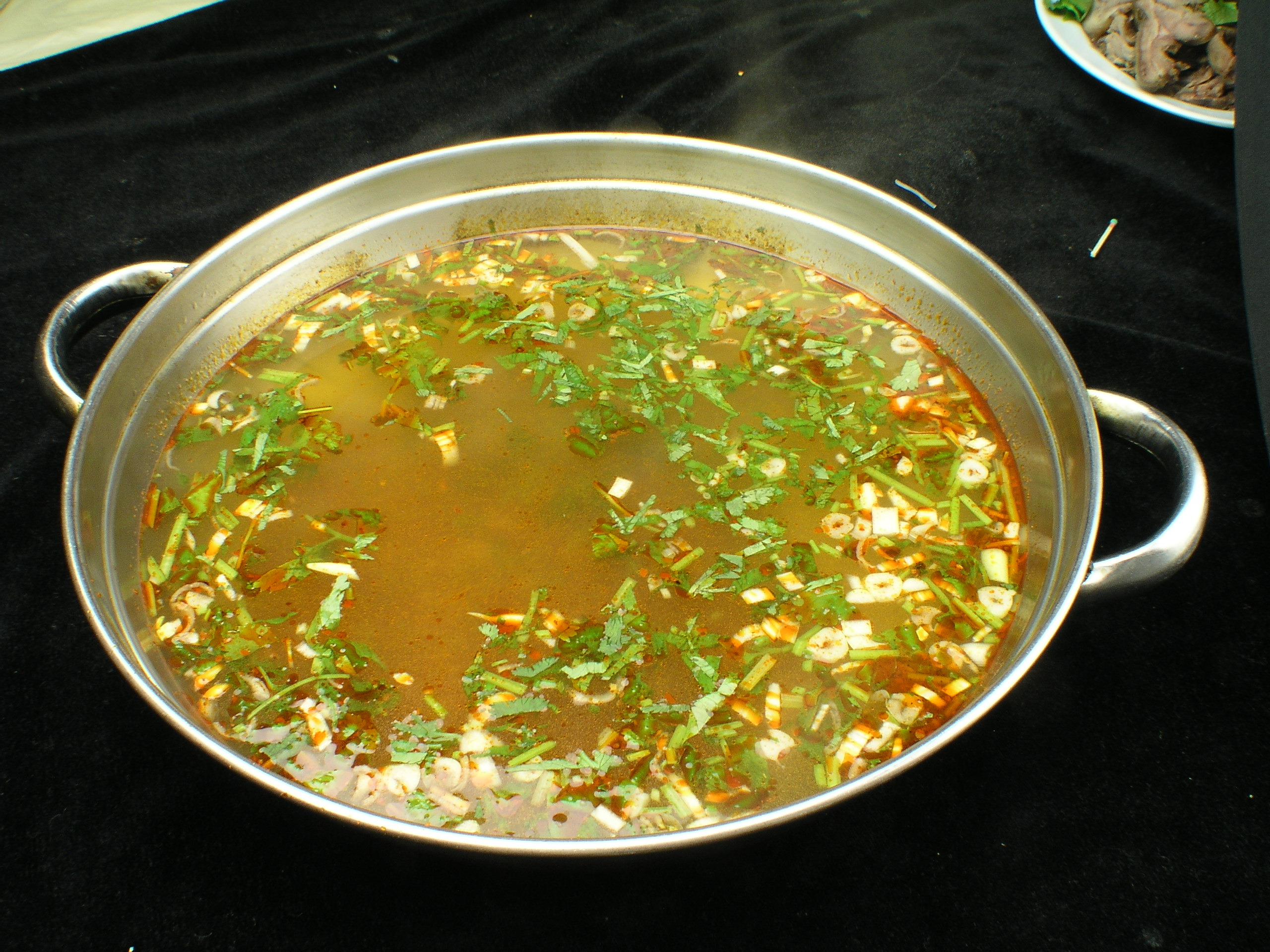 每日小餐桌:这几道菜平时没人关注,天一冷吃的人就多了 狗肉汤