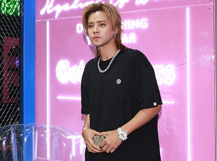 罗志祥深夜晒新发型,这次恶搞是真的?网友:请还我朱碧石!