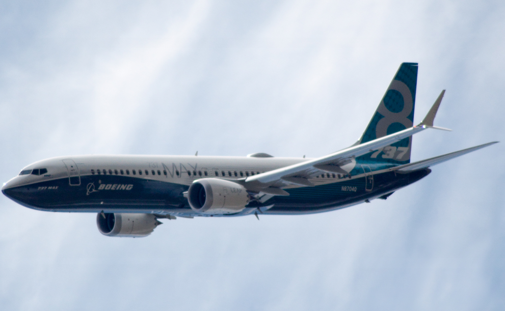 国产大飞机首飞,四架原型机依次升空,波音737即将失去市场