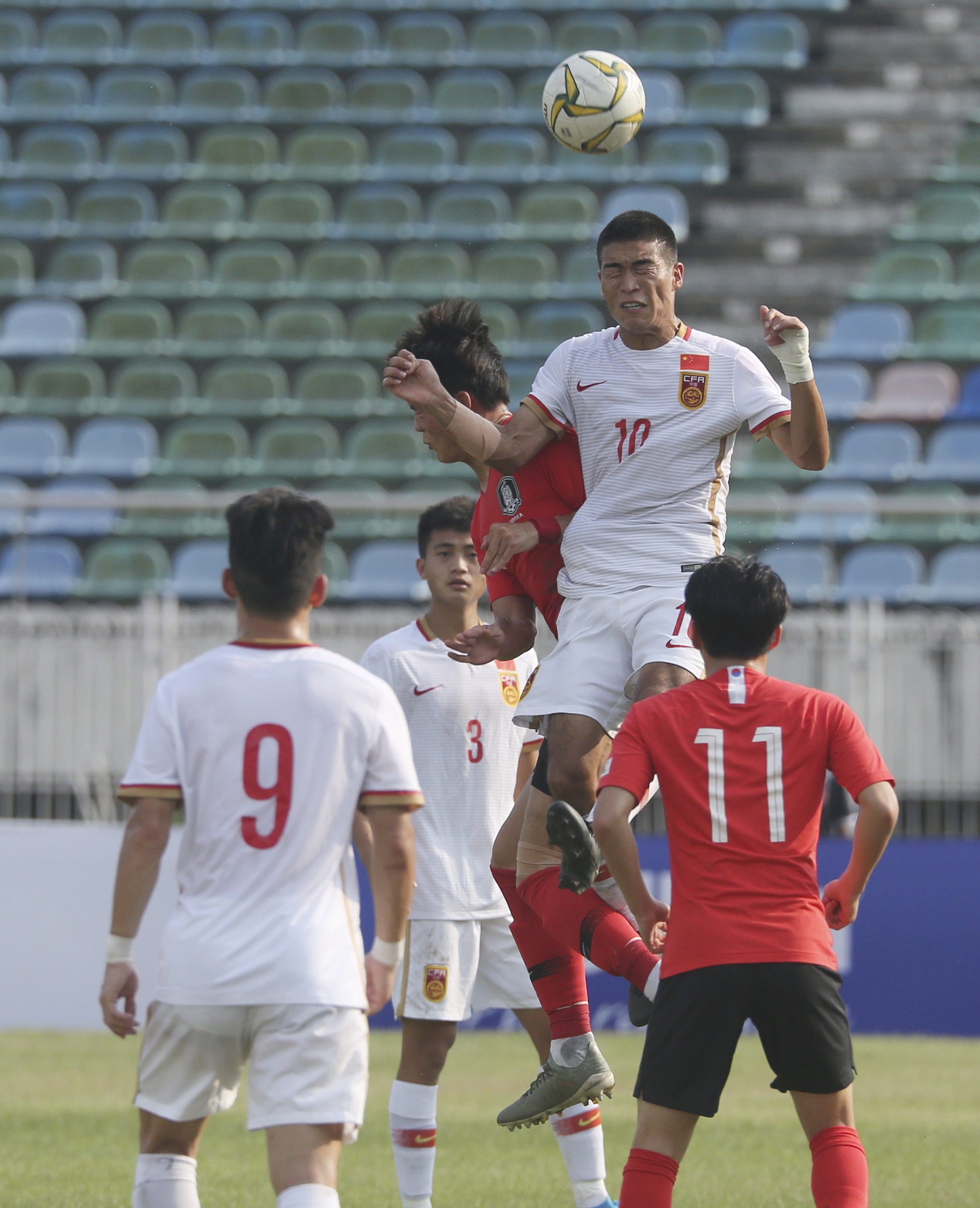 足球——u19亚青赛预选赛:中国负于韩国