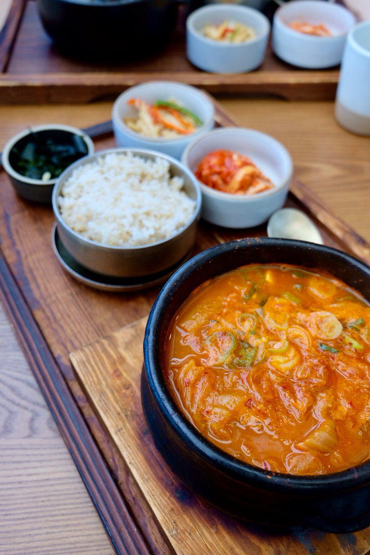 秋日吃些暖胃的人,bibigo韩式汤饭安利篇