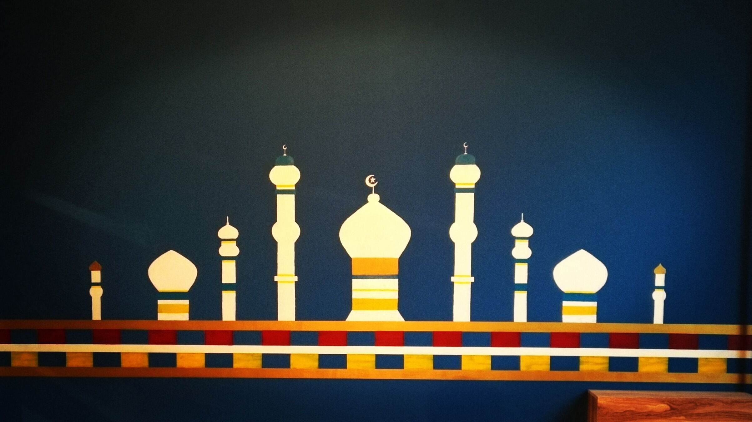 给朋友做的伊斯兰风格手绘墙,你喜欢吗?