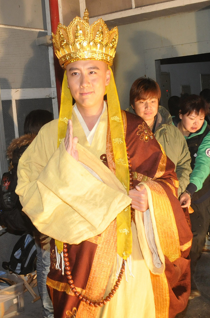 电视剧中唐僧去西天拜佛求经一共用了14年,历史上玄奘大师取经用了17