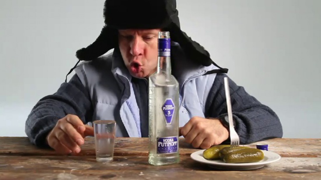 俄罗斯人是如何喝伏特加的呢?