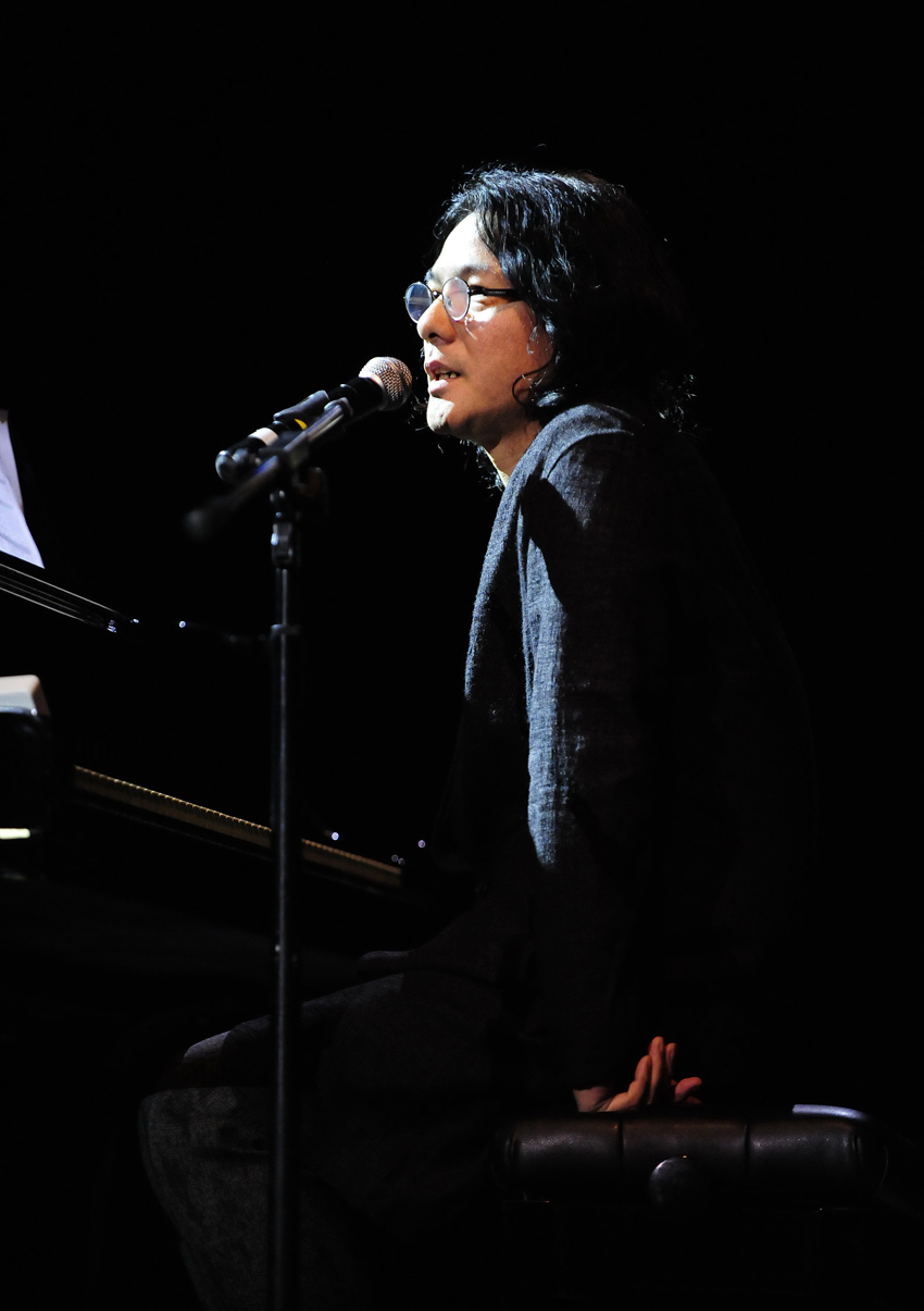 汇聚了国内最好的文艺片演员,可岩井俊二却明显觉得有些水土不服