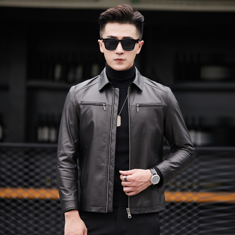 女朋友看上的这款男士皮衣外套,真不错帅气!保暖抗寒,超有面子