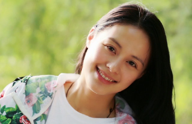 17岁出道让人难忘,与胡歌饰演情侣颠覆形象,活跃荧幕却平淡