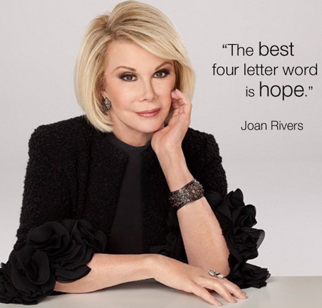 喜剧女王joan rivers:丈夫自杀,负债千万,她却在努力逗笑观众